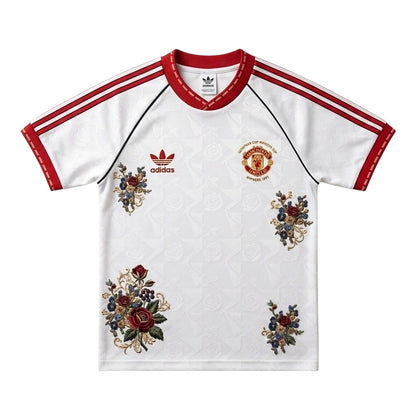 MANCHESTER UNITED 𝚡 𝚁𝙴𝚃𝚁𝙾 𝙱𝙻𝙾𝙾𝙼𝙸𝙽𝙶